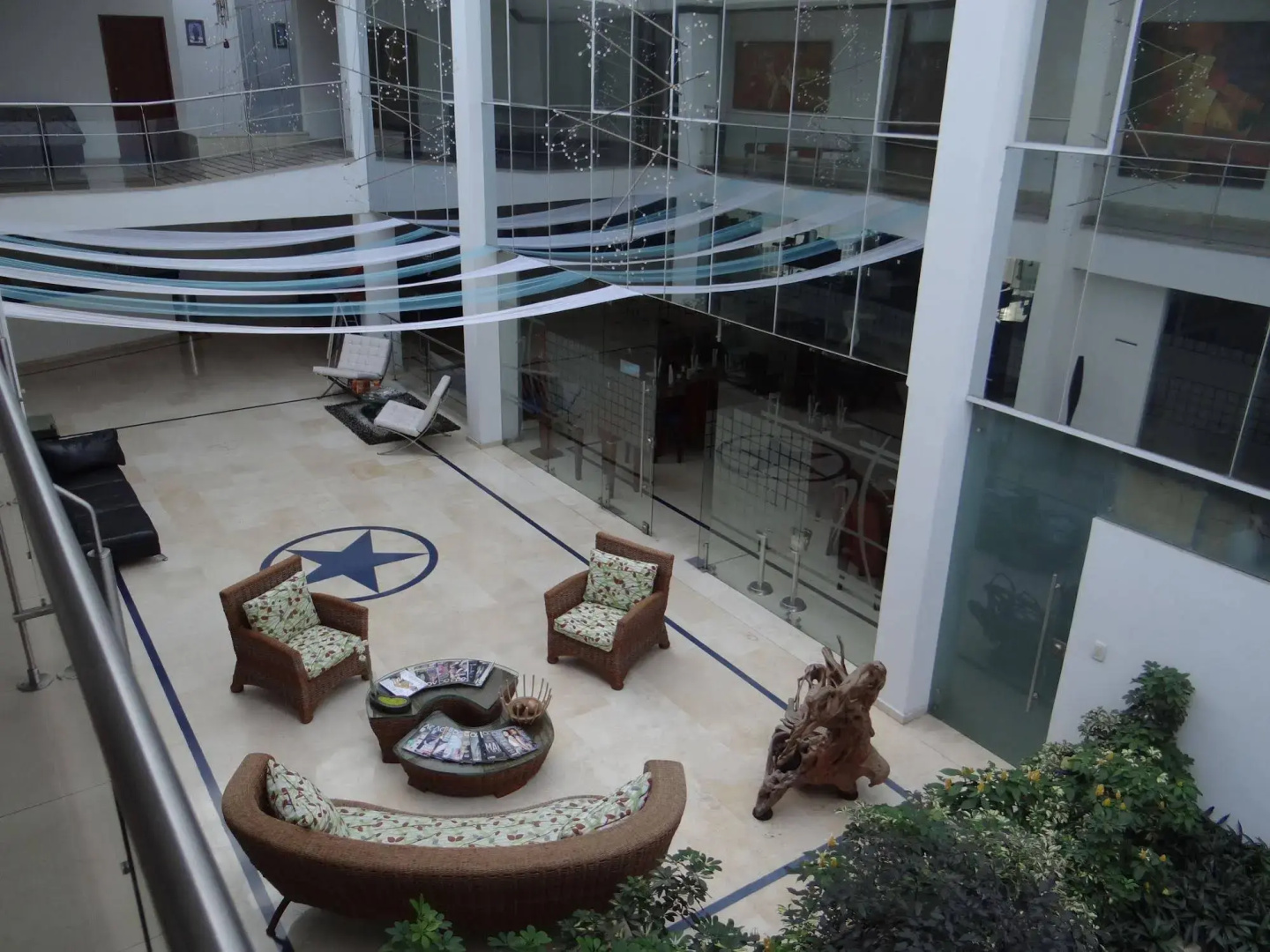 Atlantis Plaza Hotel