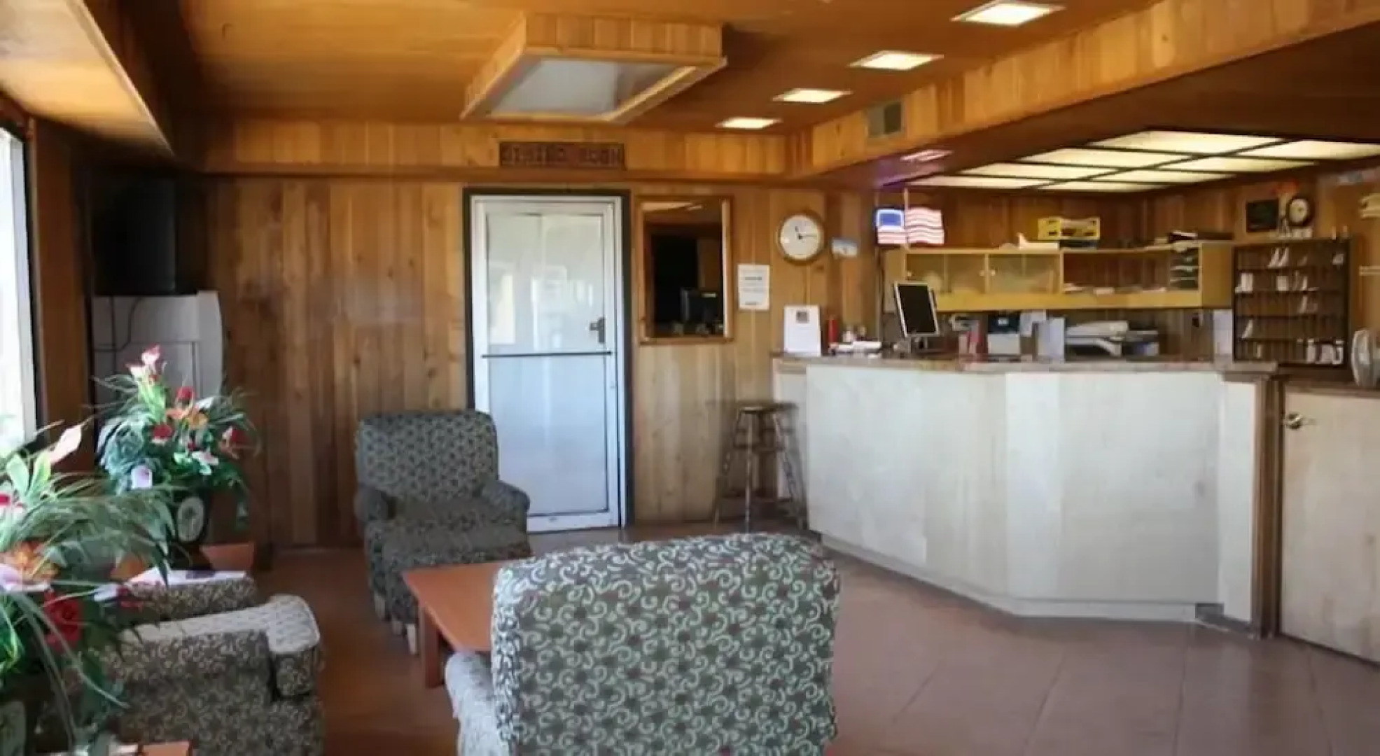 Cambridge Inn Motor Lodge