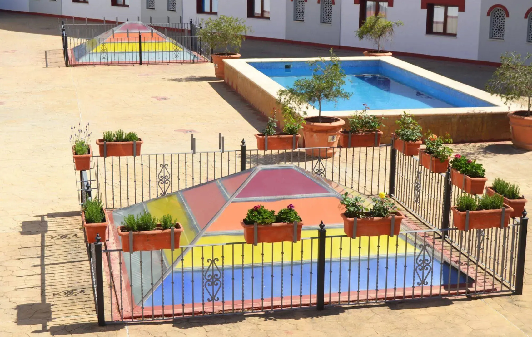Hotel Reyes Ziríes