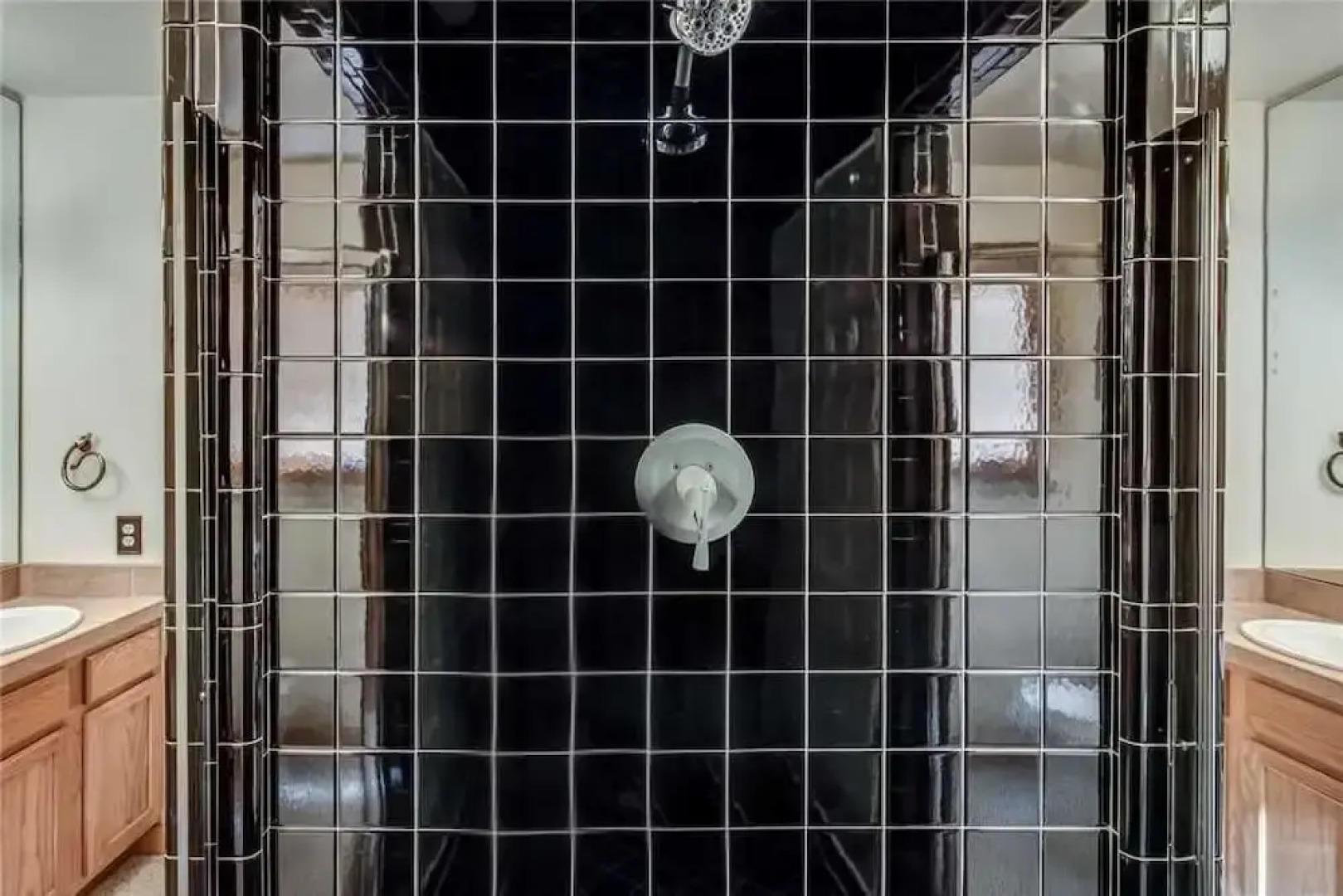 Holly Haven - Five Bedroom Cabin