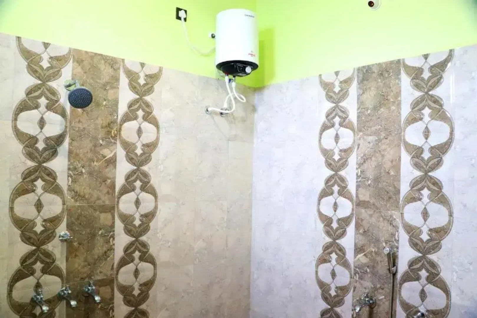 Royal Casttle Residence