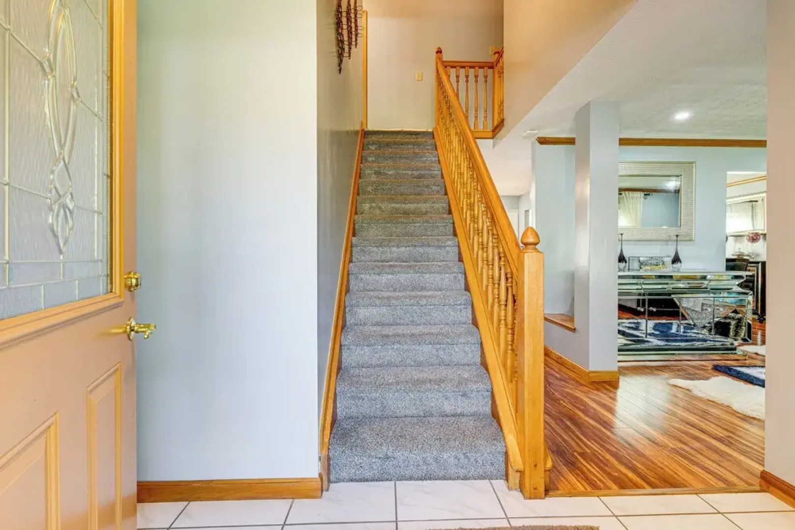 Families Welcome: Lake-view Home, 2 Mi to Gahanna!