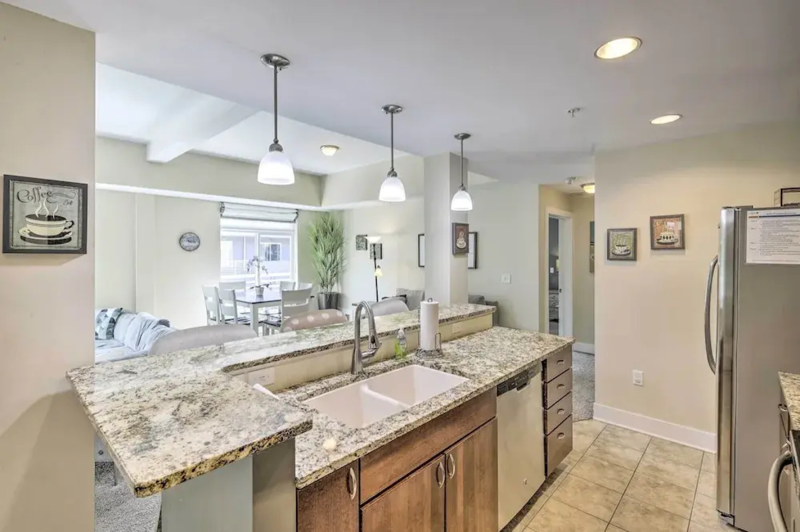 Grand Haven Condo w/ Patio < 1 Mi to Downtown