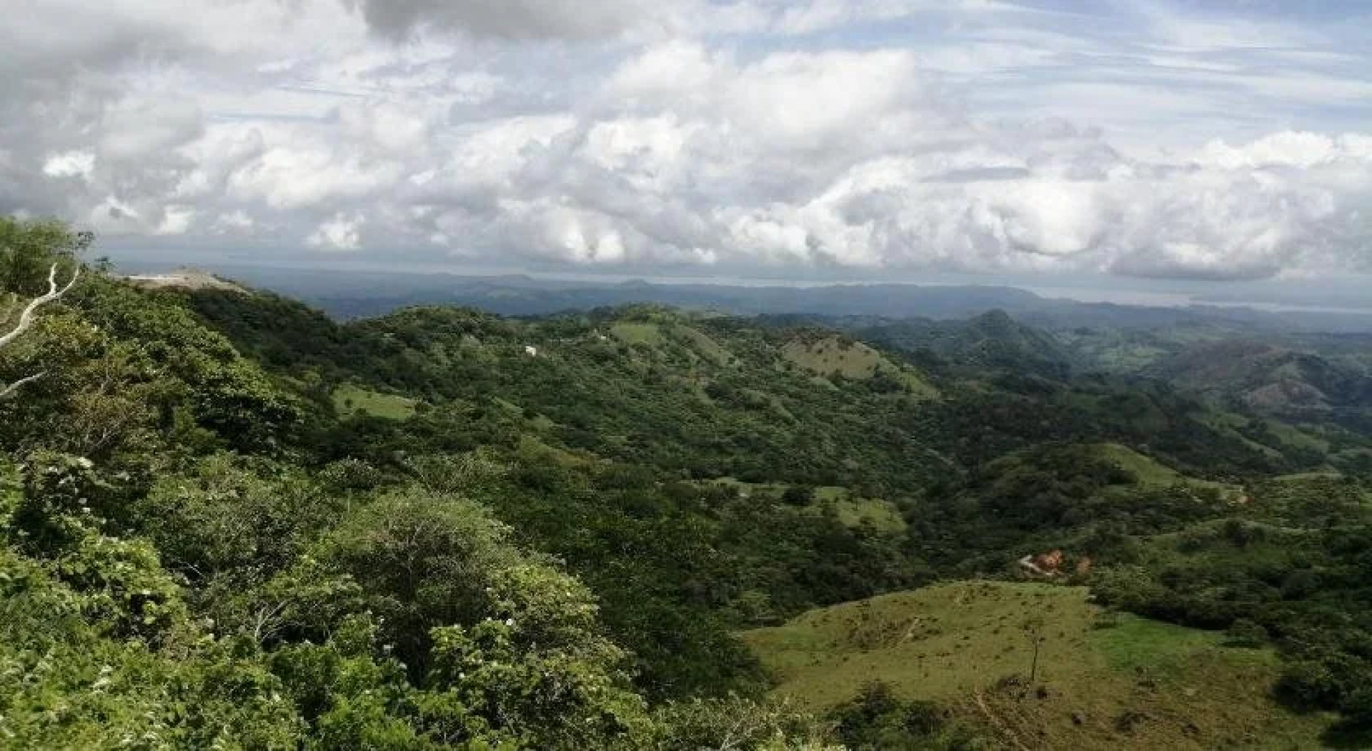 Monte Los Lirios Lodge