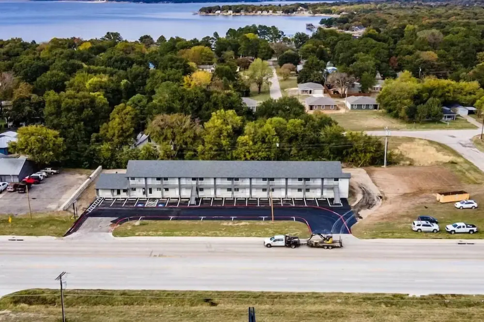 Extended Stay Gun Barrel City