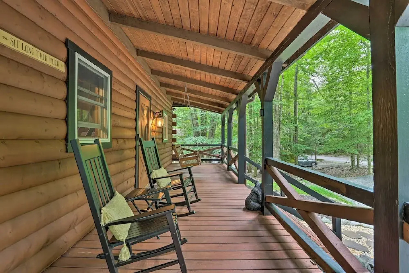 Pocono Log Cabin: Fireplace, Fire Pits & Amenities