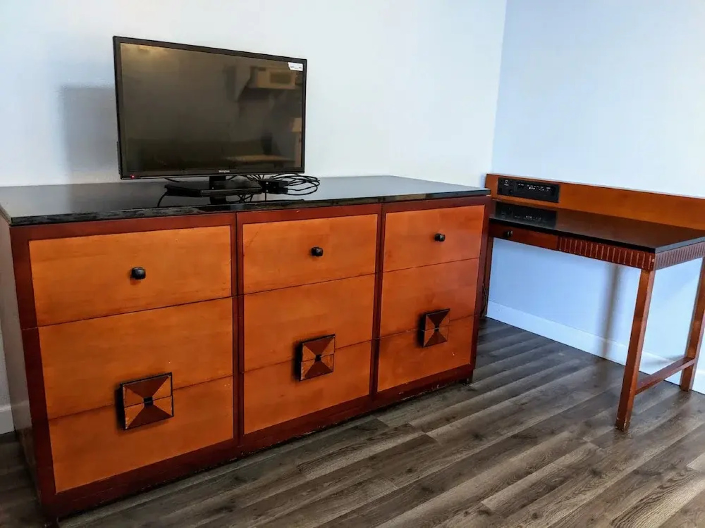 Executive Inn Thomson