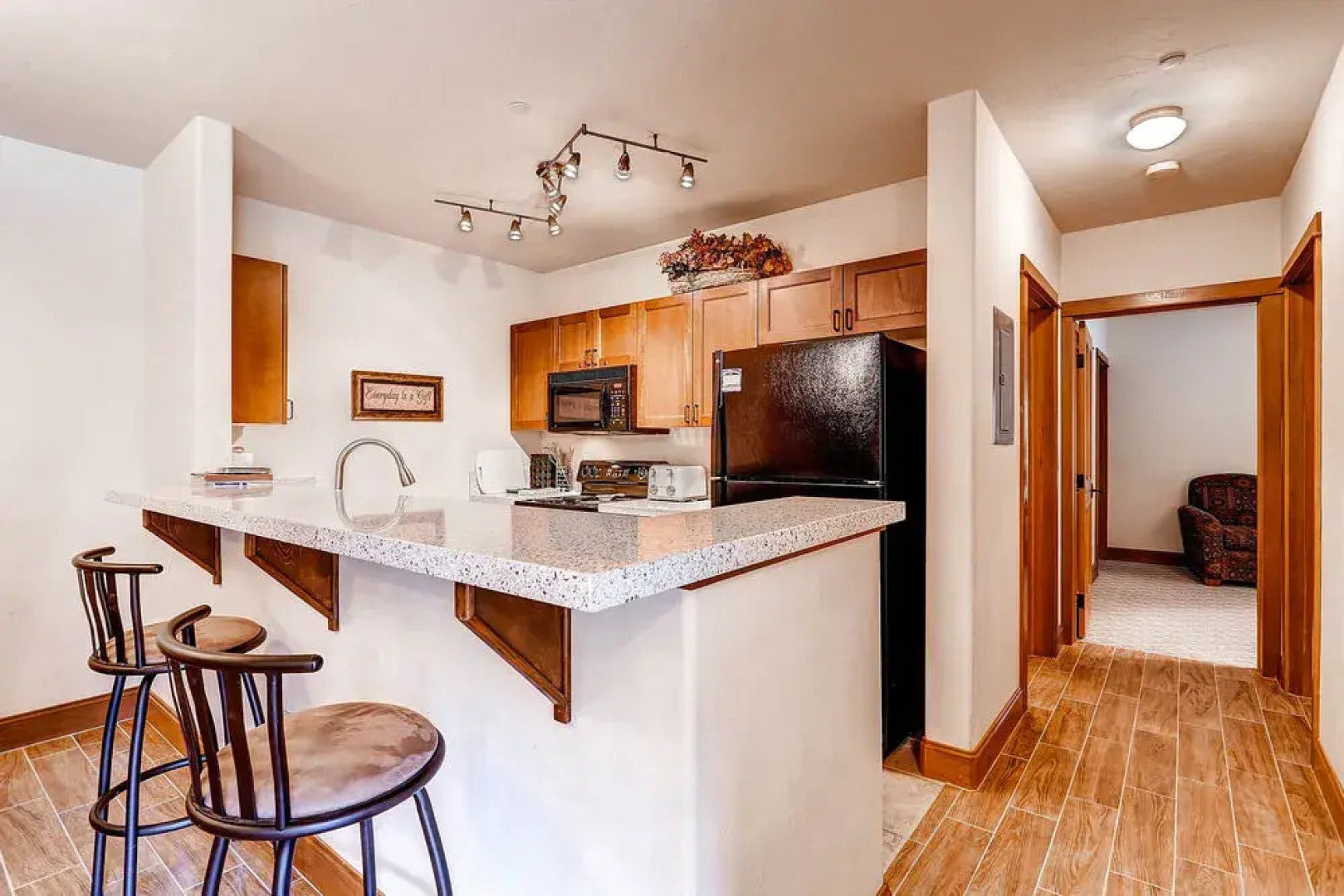 Oro Grande by Summit County Mountain Retreats