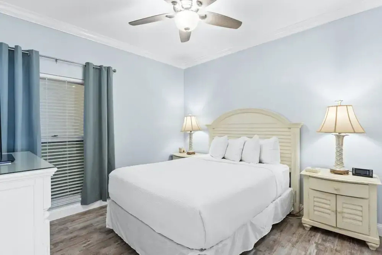 Boardwalk Beach Resort by Panhandle Getaways