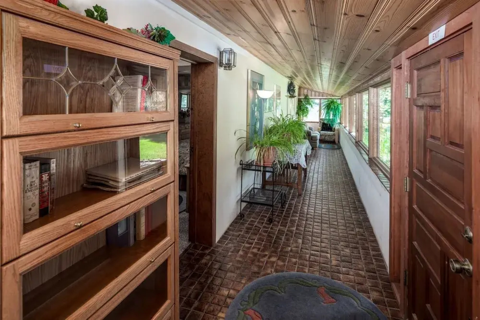 Lady Marmalade's River Cottage - Five Bedroom Cabin