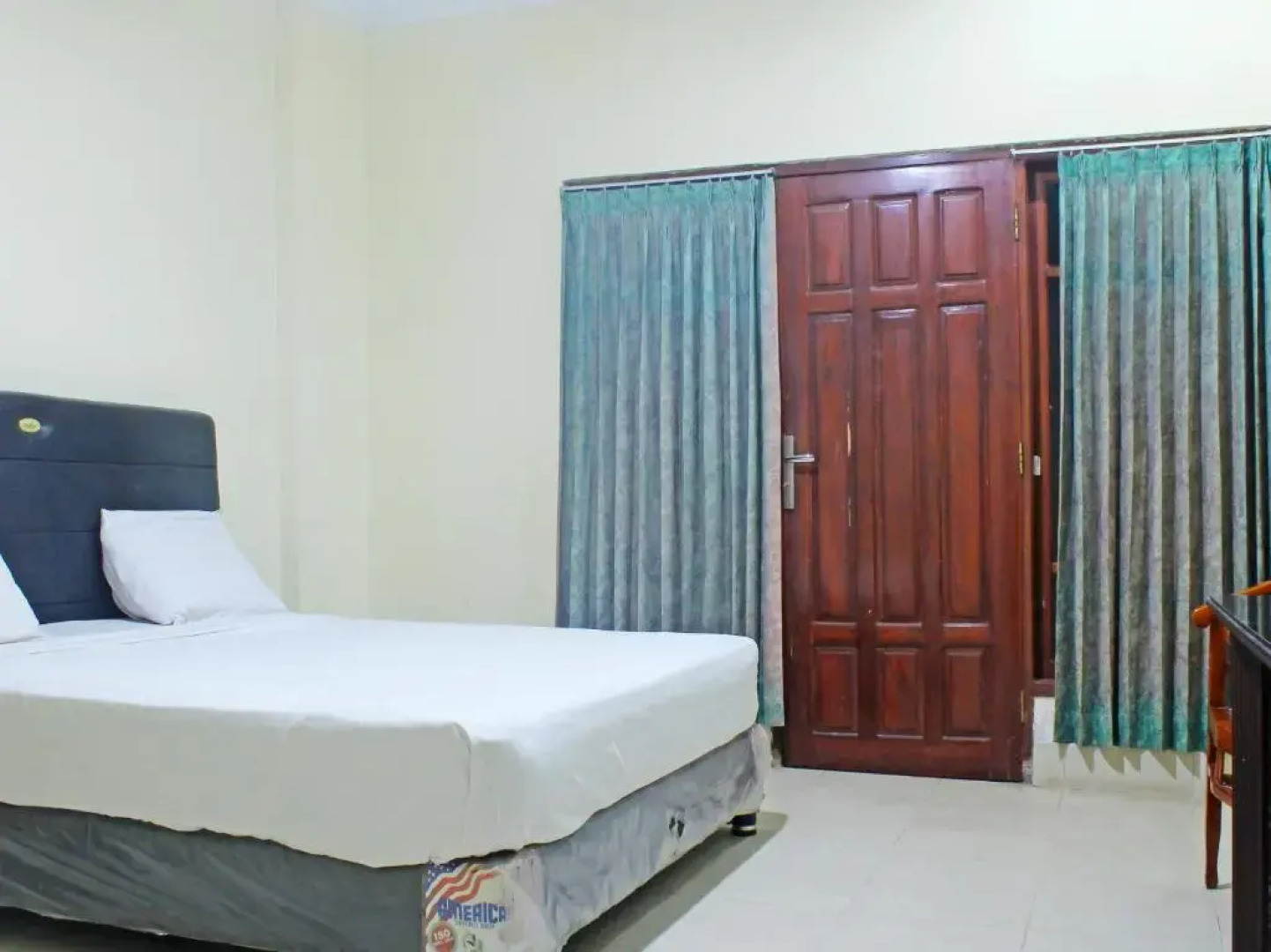 Collection O 91517 Hotel Gajah Mada Soe