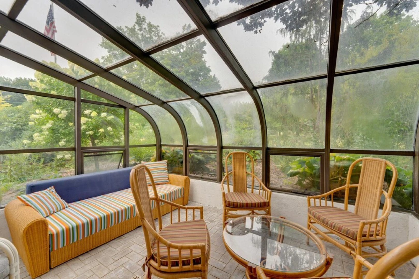 Beautiful Lake Geneva Home ~ 3 Mi to Riviera Beach