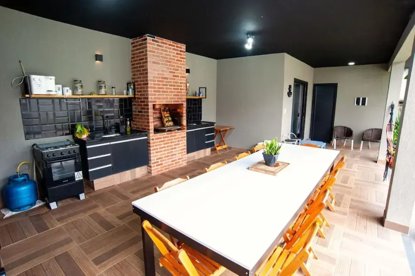 Casa pet Friendly c Piscina Churrasqueira e Wi-fi