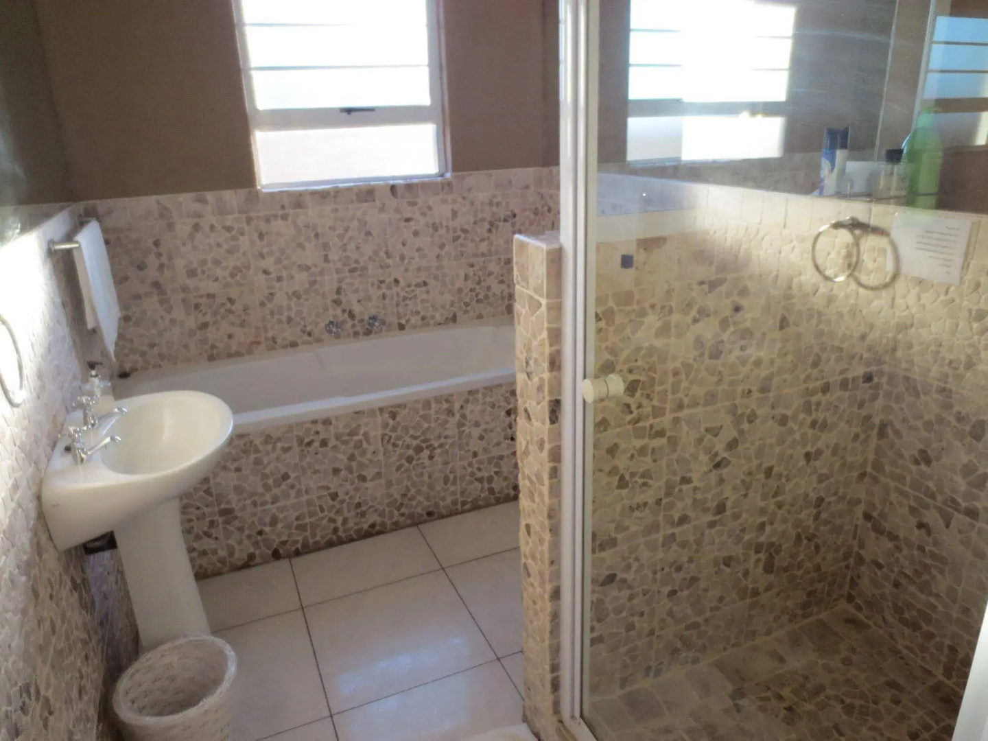 Masada Guest House B&B