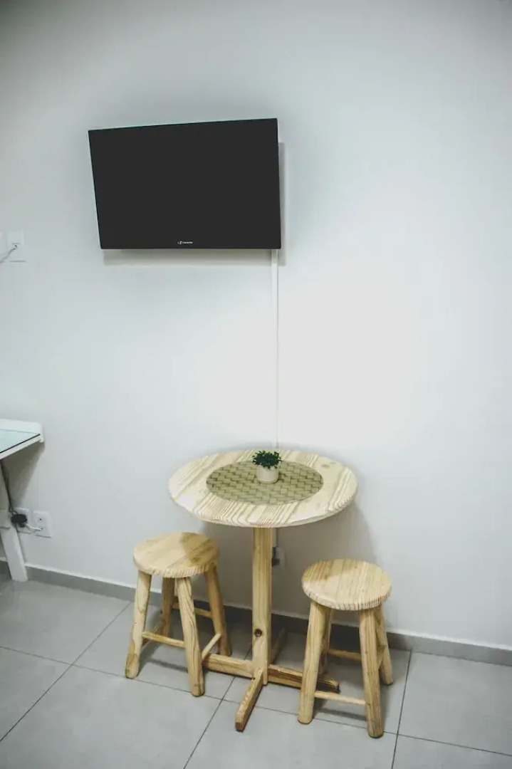 Tima Kitnet Prox Unifei com Wi-fi e Smart TV