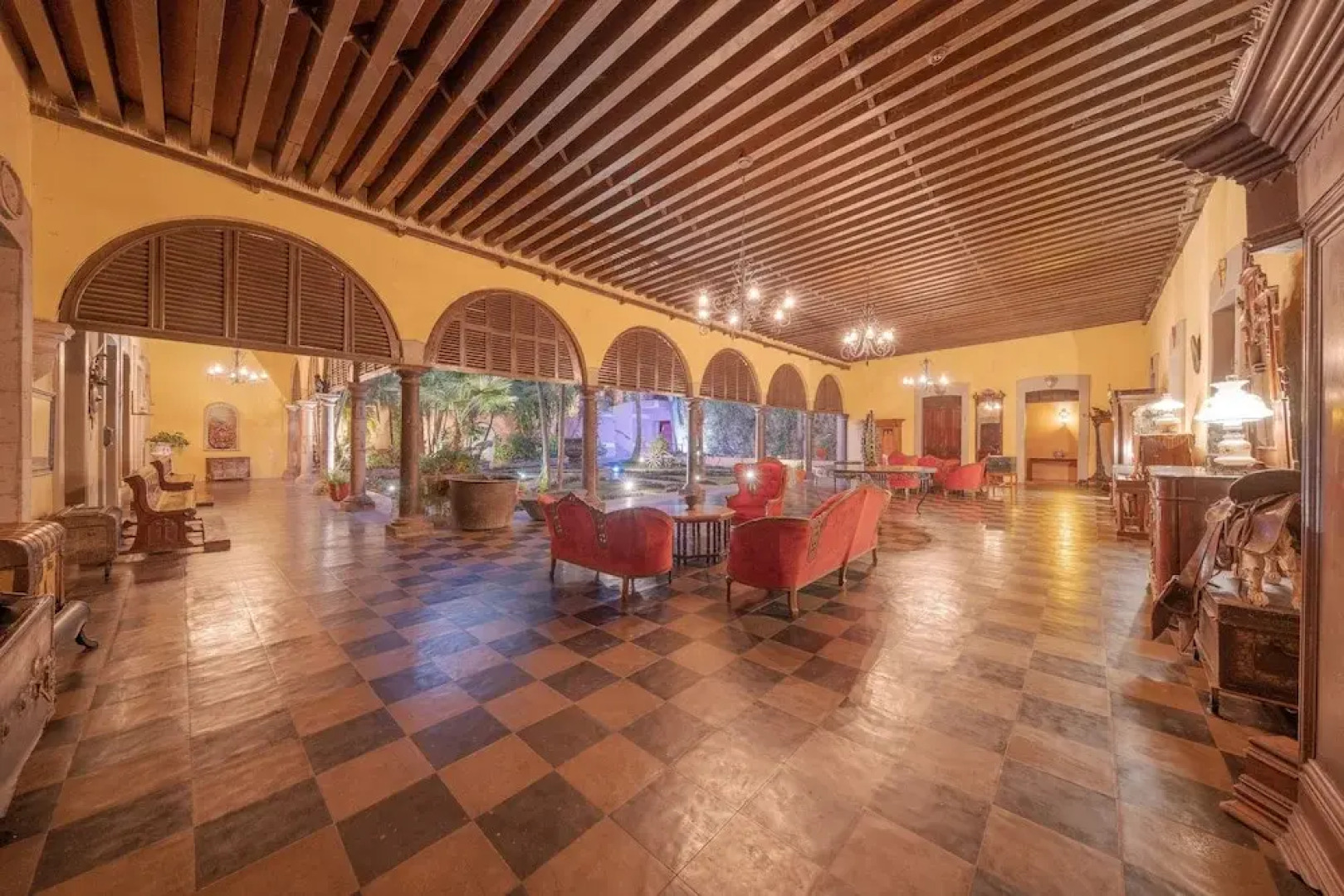 Hotel Plaza del Fuerte by Balderrama Hotel Collection