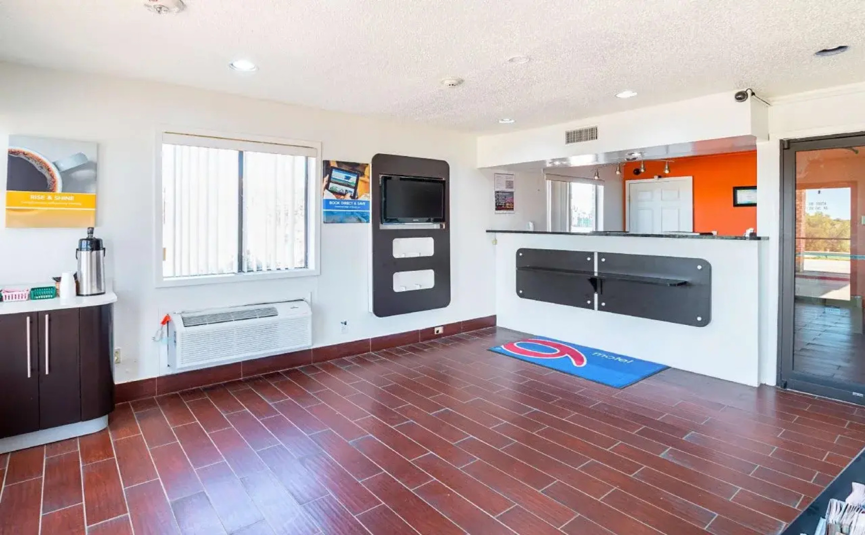 Motel 6 Red Oak, TX - Dallas