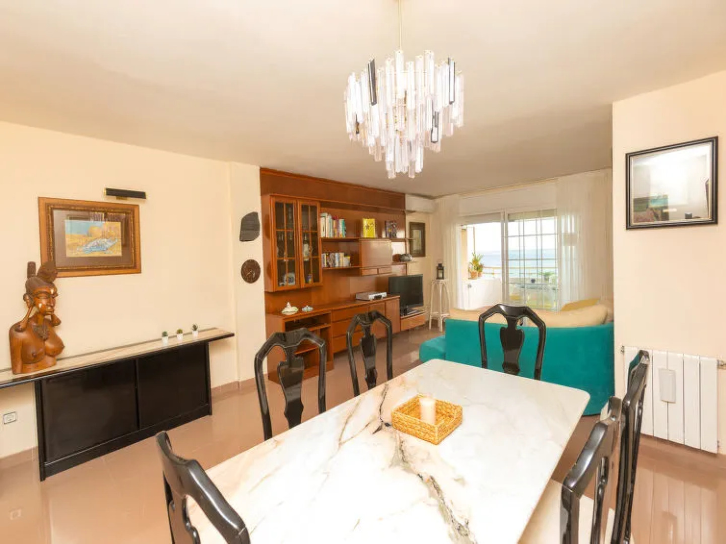 Front Beach - Four Bedroom