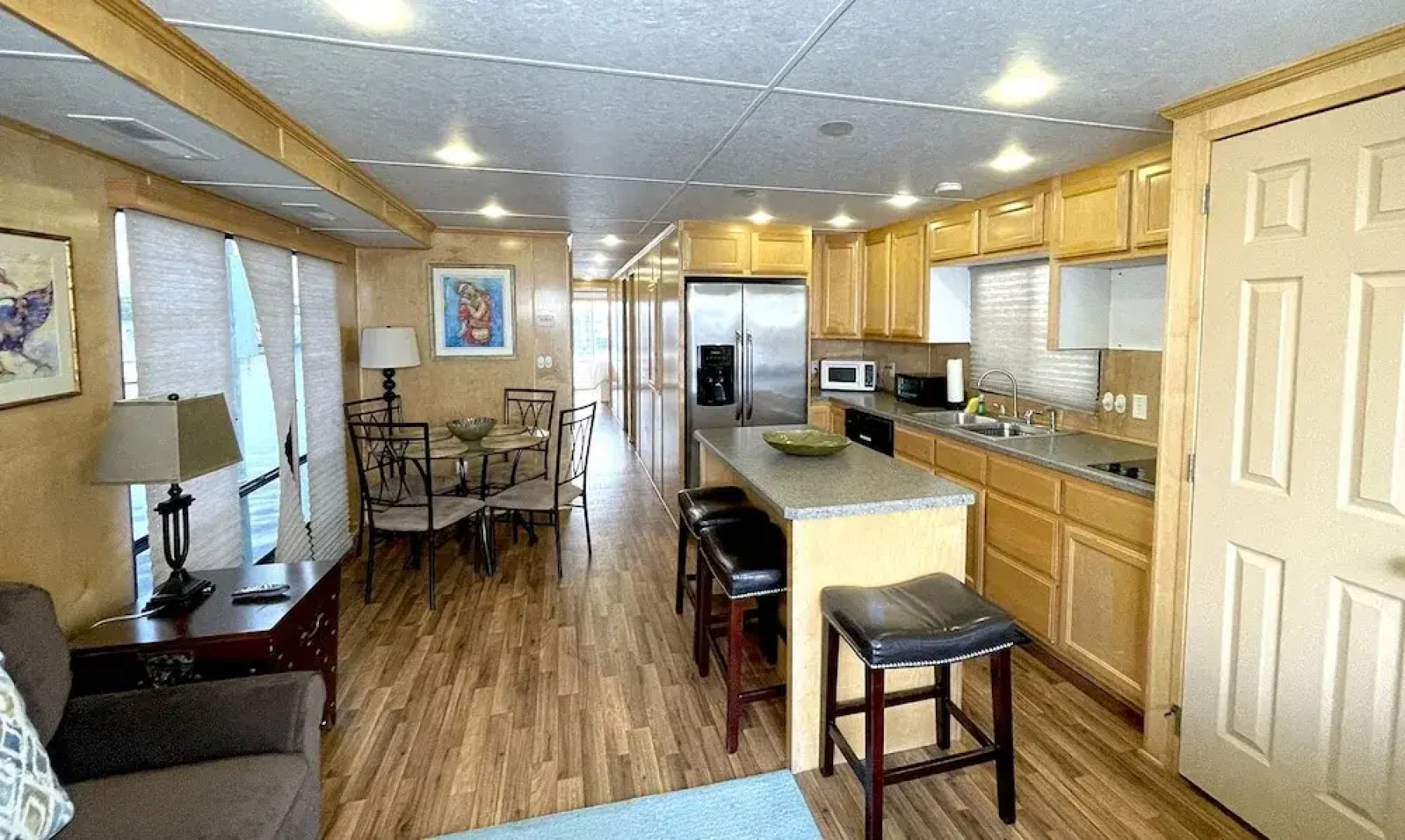 Mangrove Marina and Resort Aqualodge Houseboats