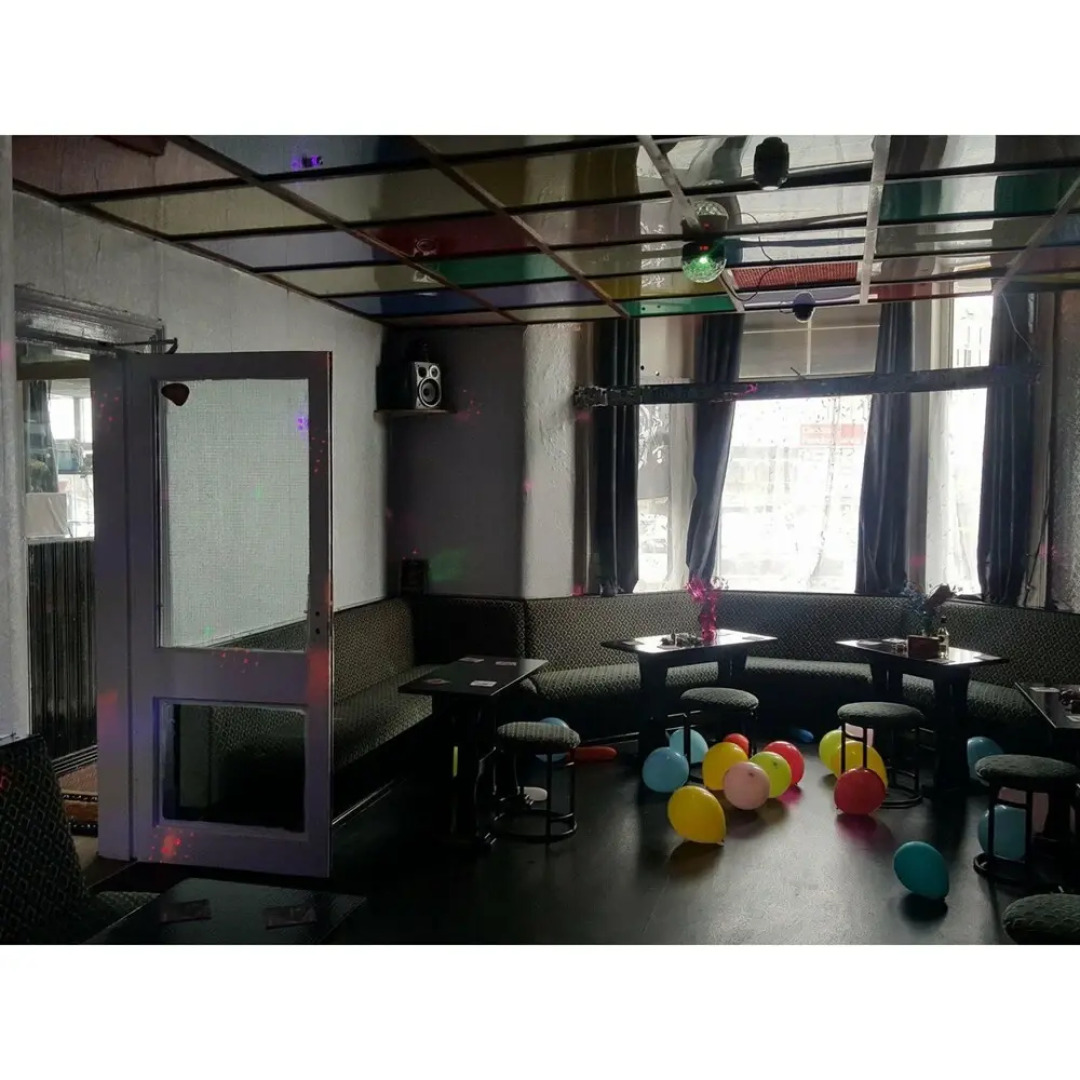 The Smuggler's Rest Hotel