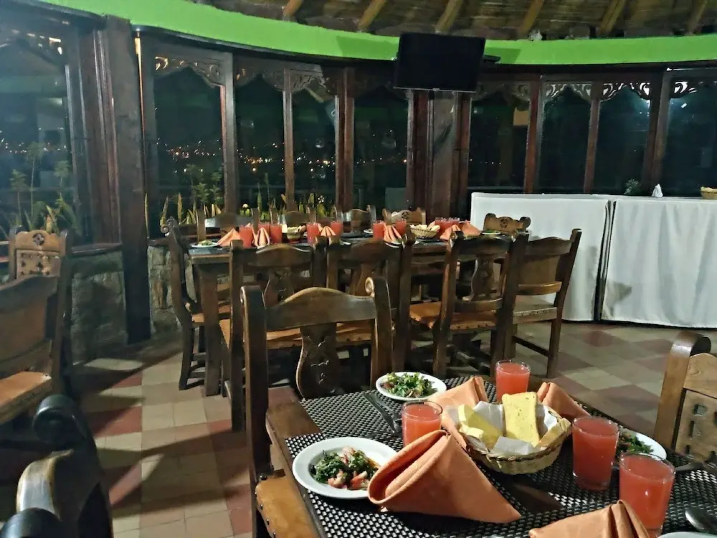 Hotel Cabañas San Cayetano