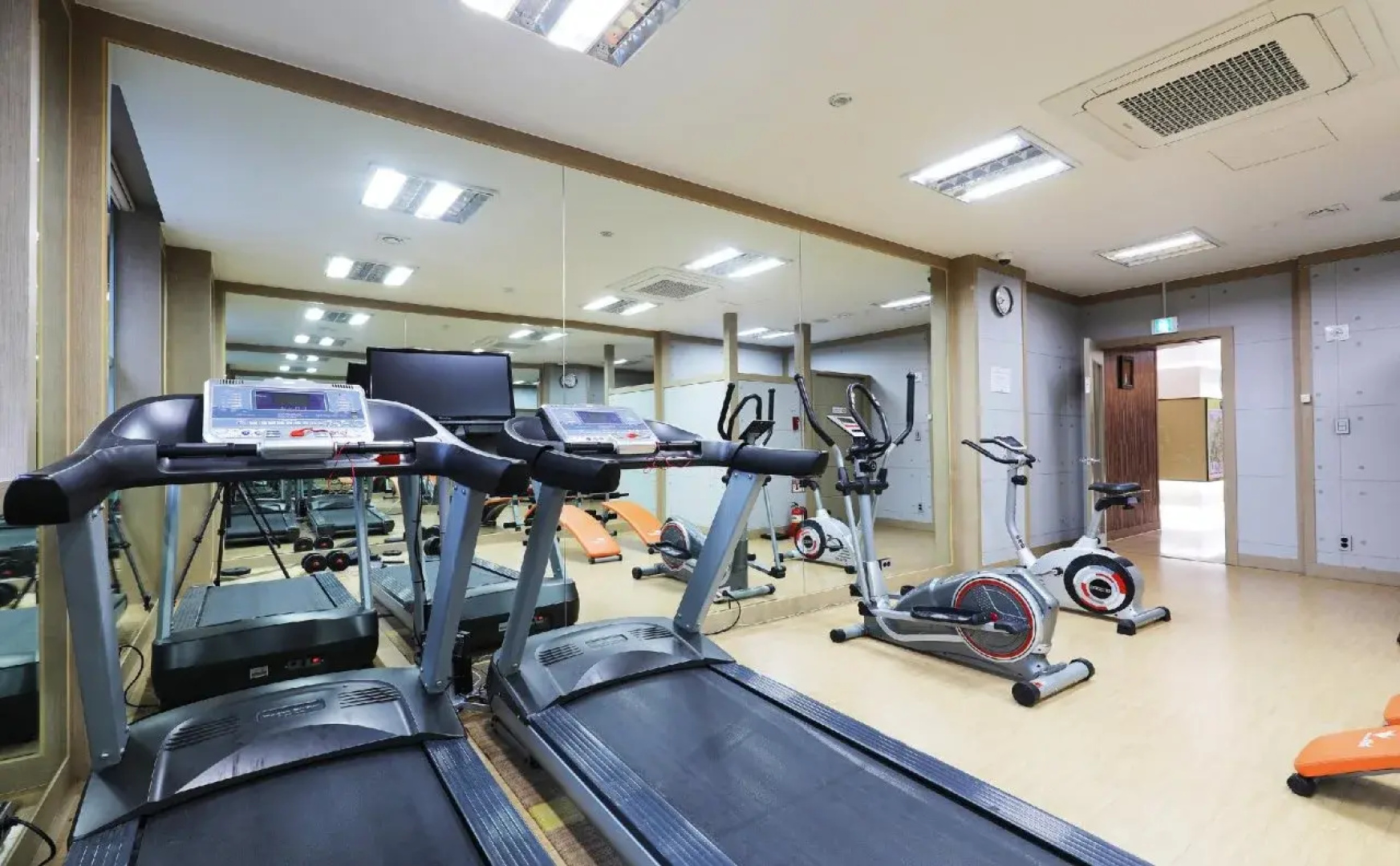 Gyeongju Tourist GG Hotel