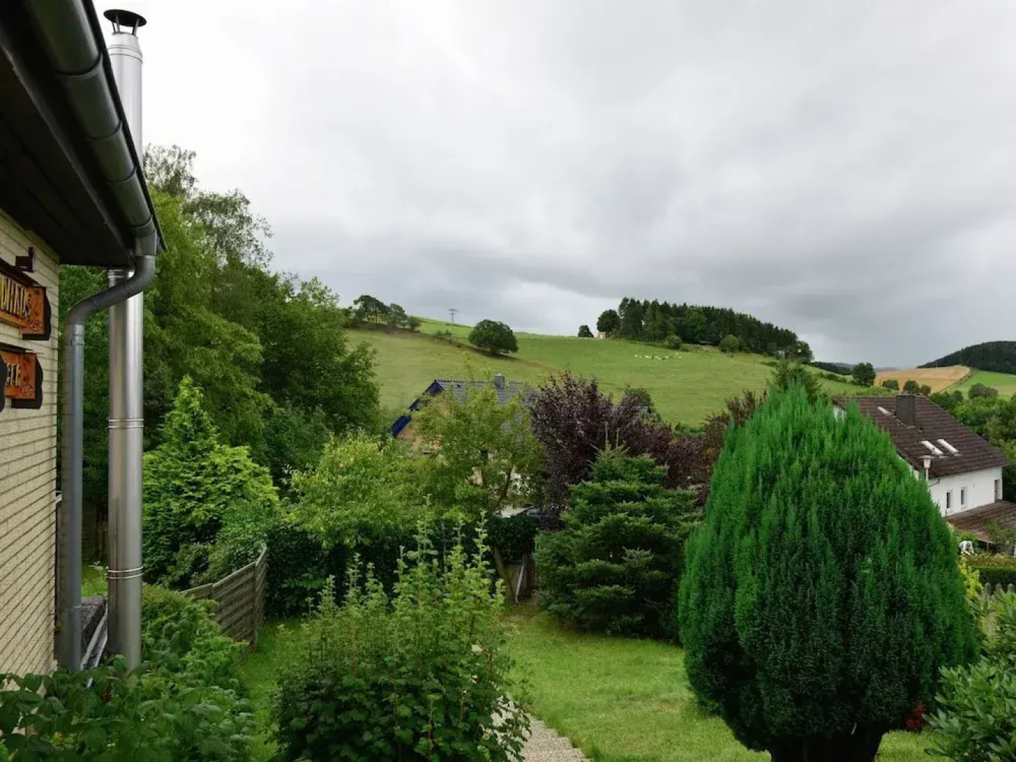 Garden-view Apartment in Heringhausen Lake City Centre