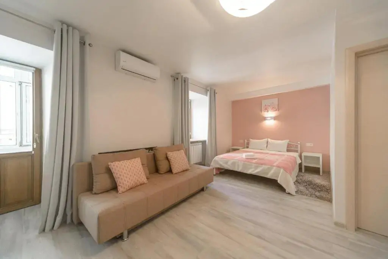 Basseynaya Apart Hotel