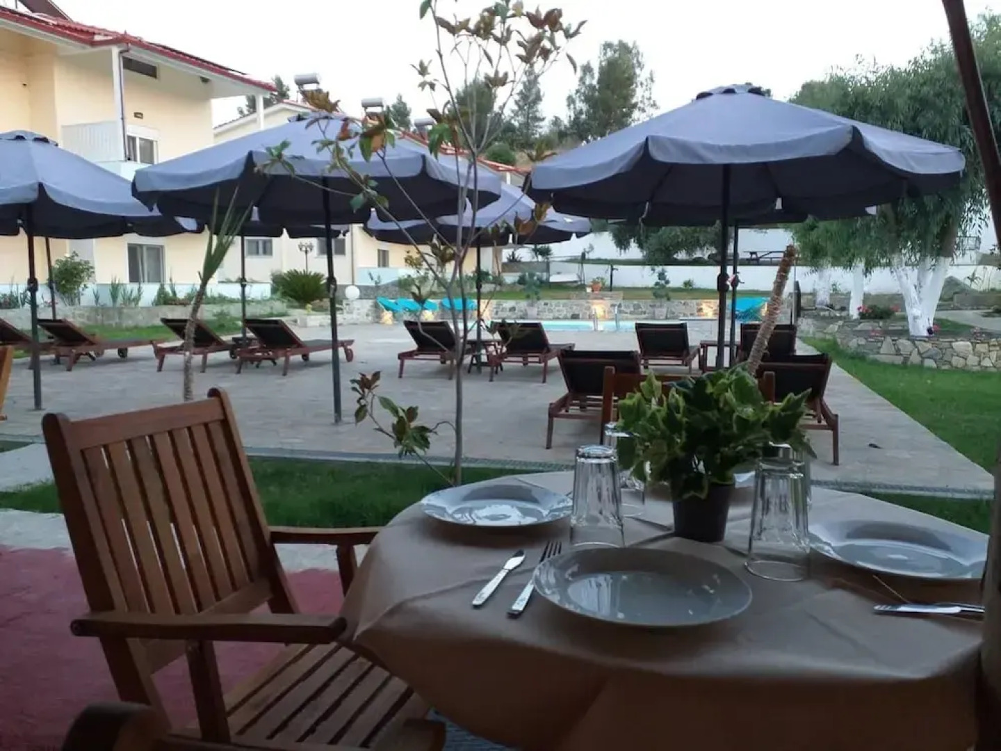 Отель Caretta Village