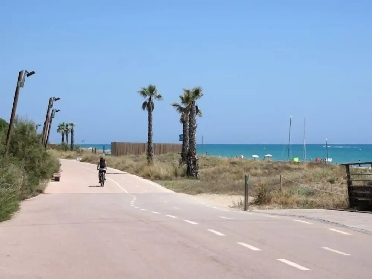 Amity Be my Guest Castelldefels