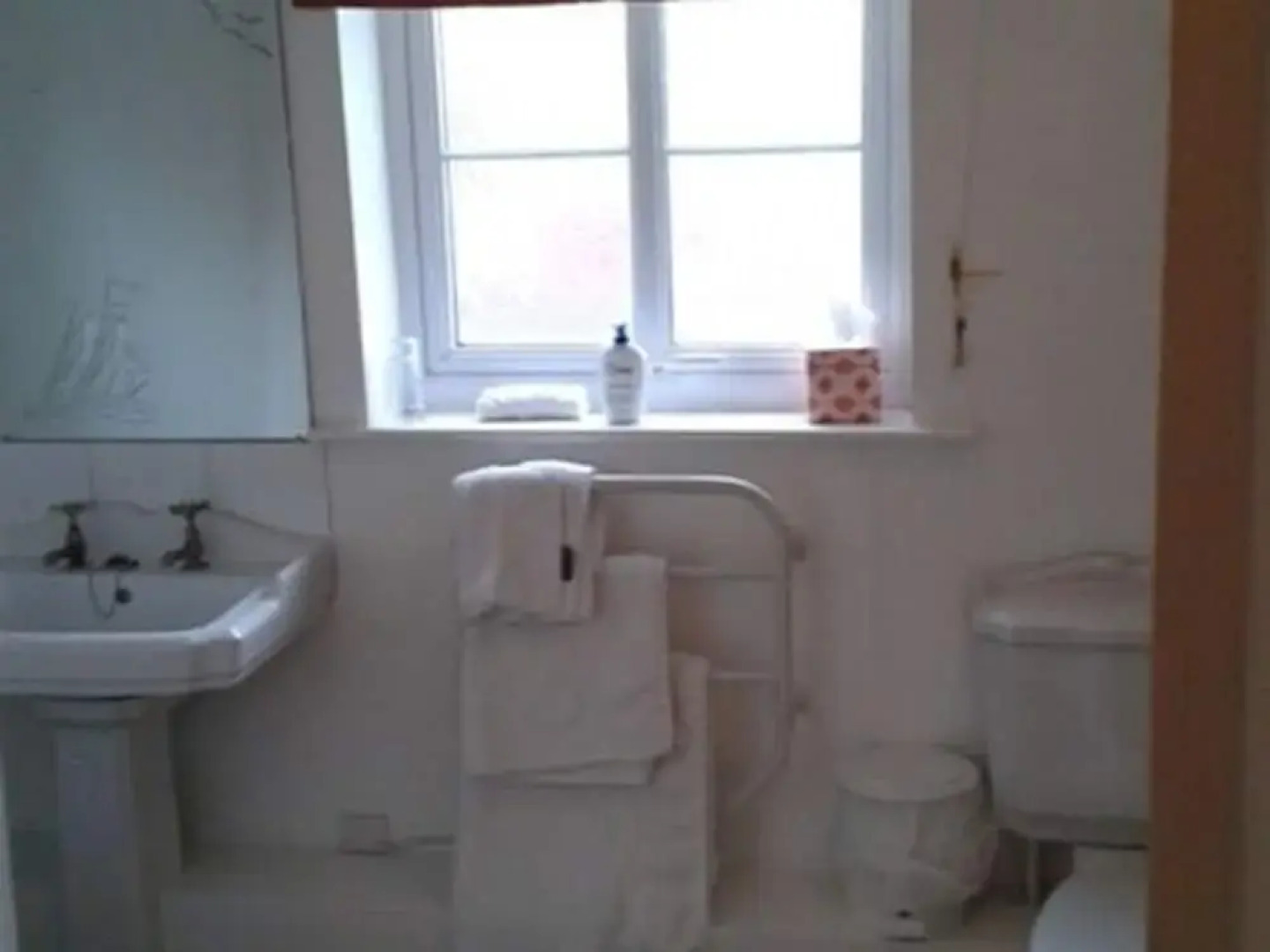 Station Farm Guest House