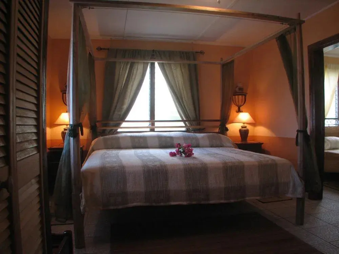 Scout's Place Hotel