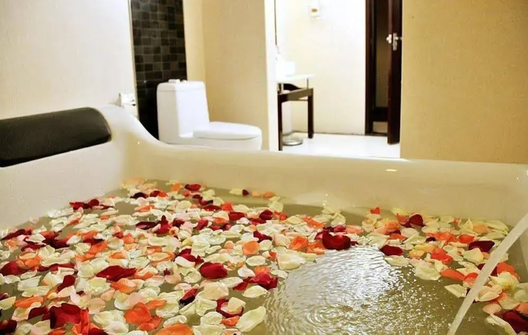 Yellow River Pearl Hotel