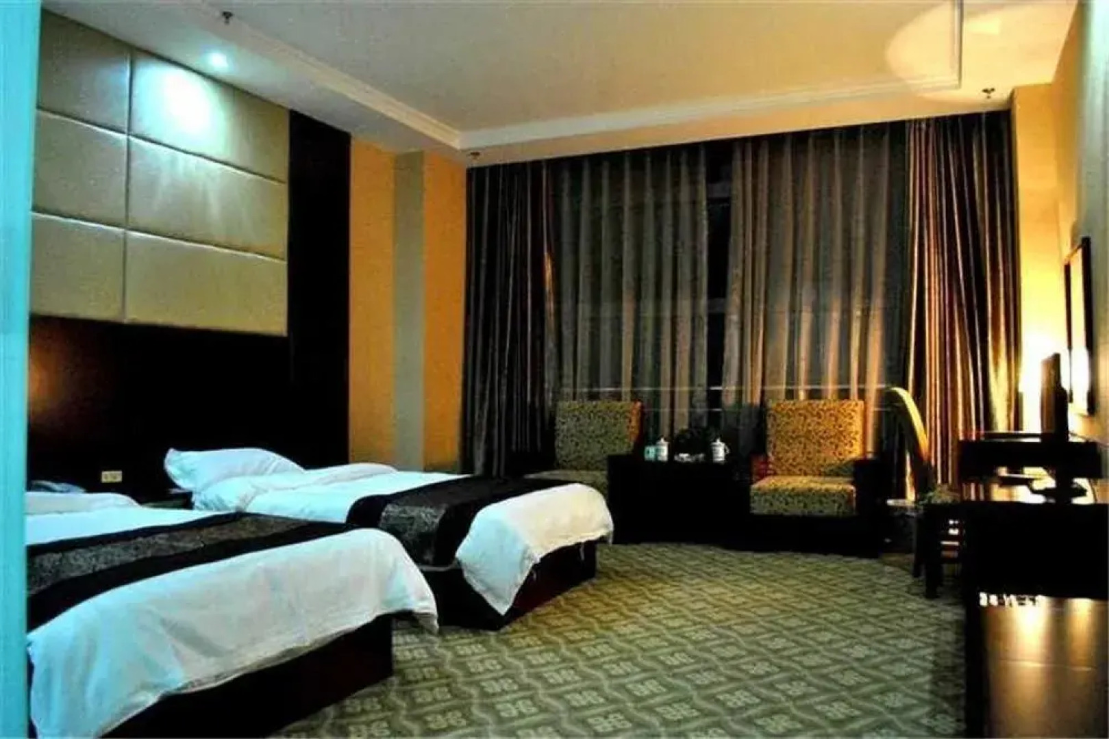 Tianyuan Holiday Hotel