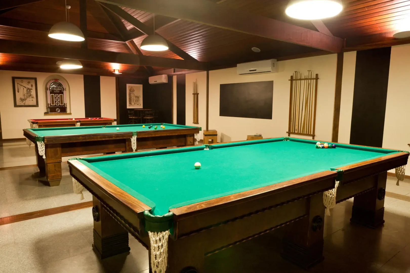 Hotel Village Le Canton