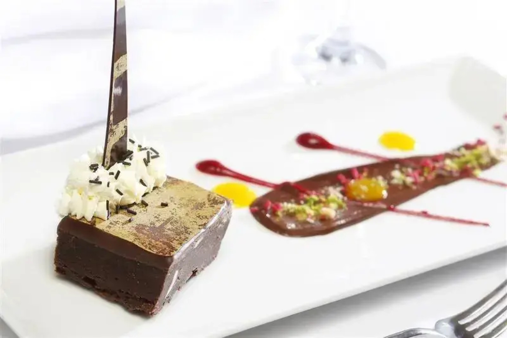 Best Western Three Swans Hotel