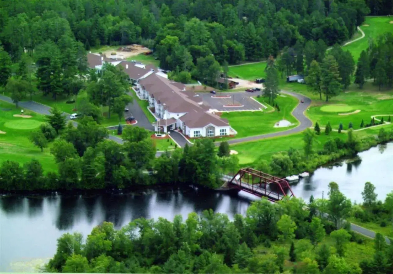 Four Seasons Island Resort