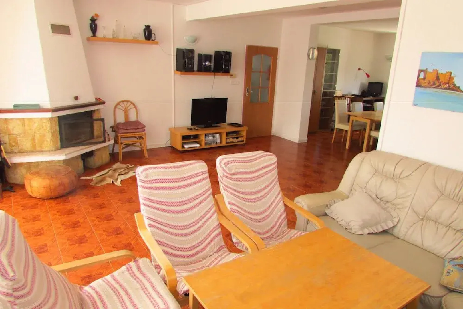 Villa with pool and sauna at Prague