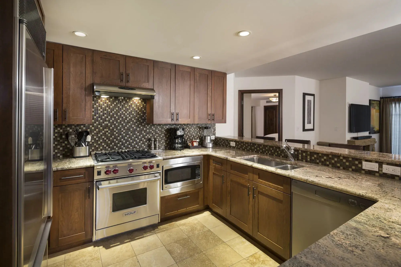 Madeline Hotel & Residences, Auberge Collection