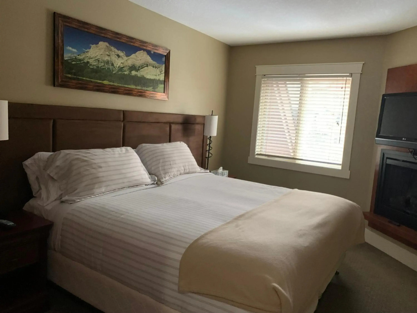 Bellstar Suites at Solara Resort