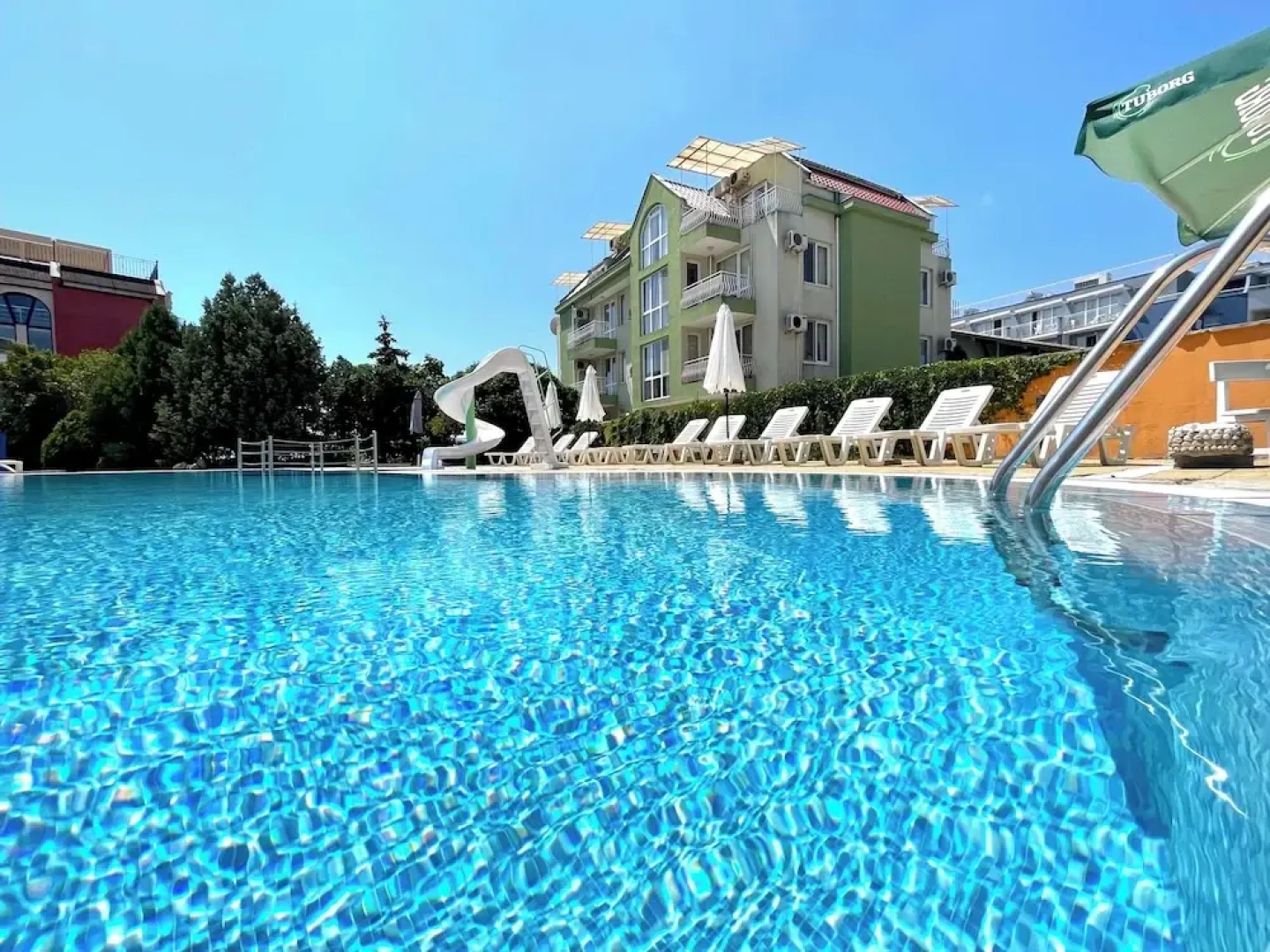 Mint Family Hotel