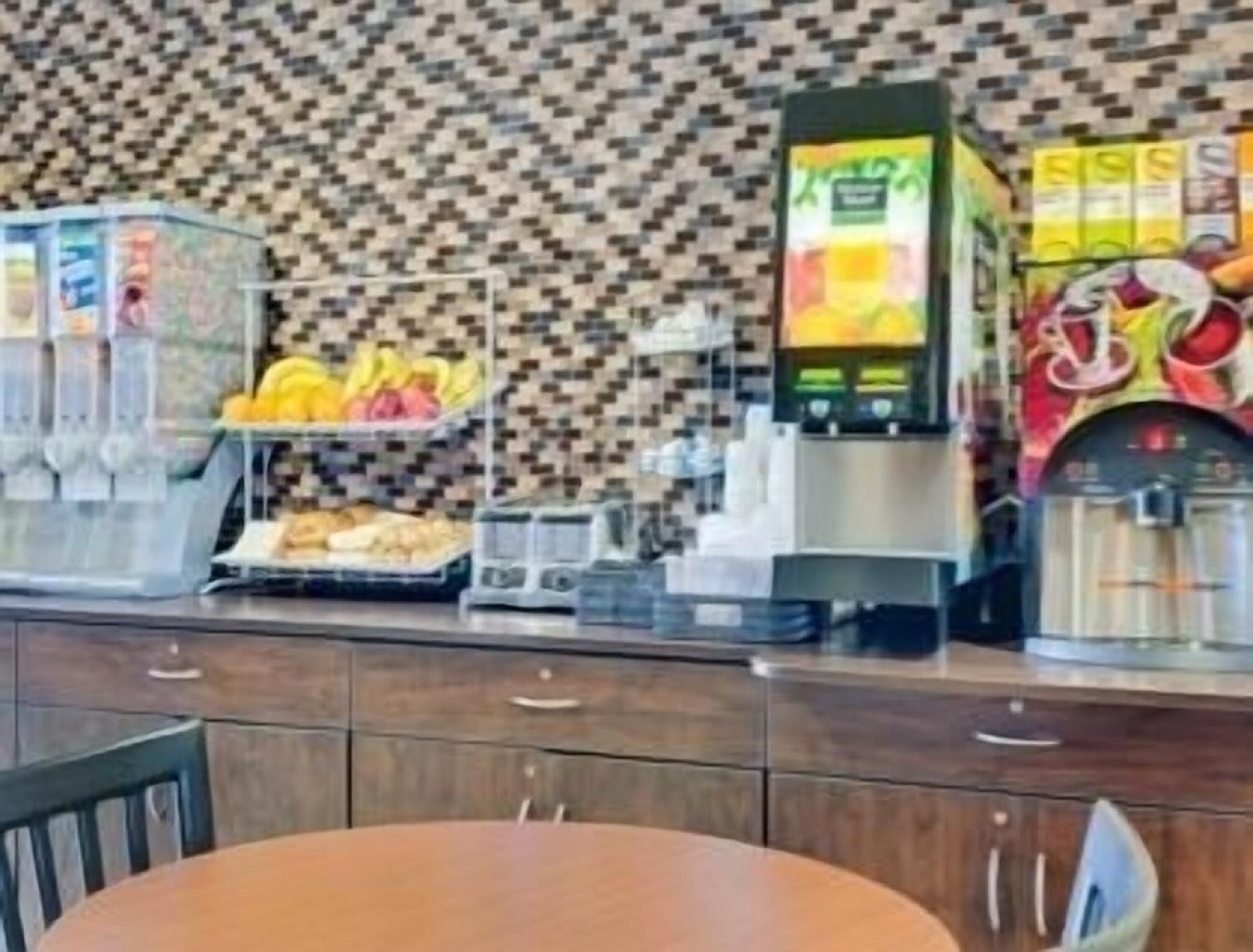 Microtel by Wyndham Perry National Fairground Area I-75