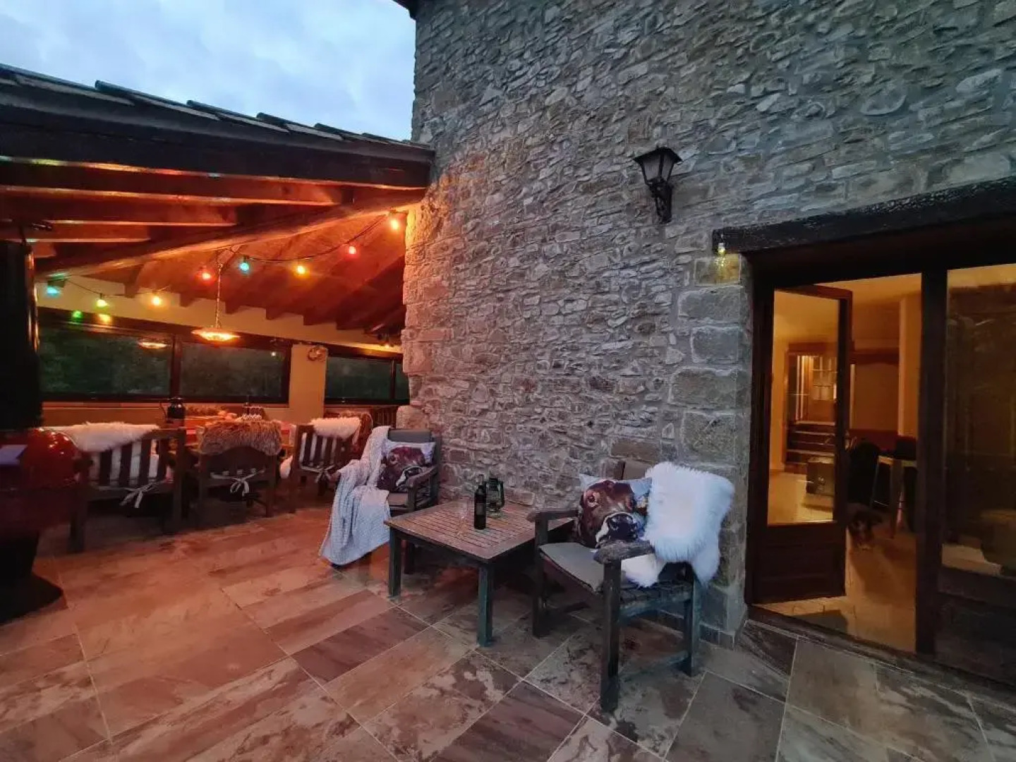 Harveys Homestay - Adults only