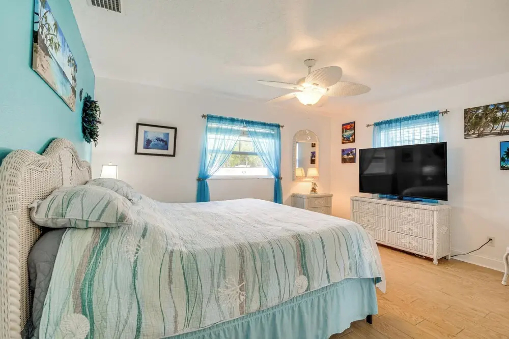 Boat Dock & Kayaks: Canalfront Home in Homosassa