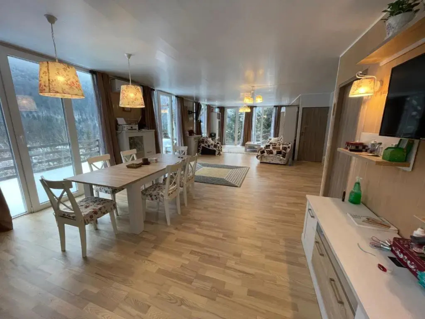 Delux Apartamente 4