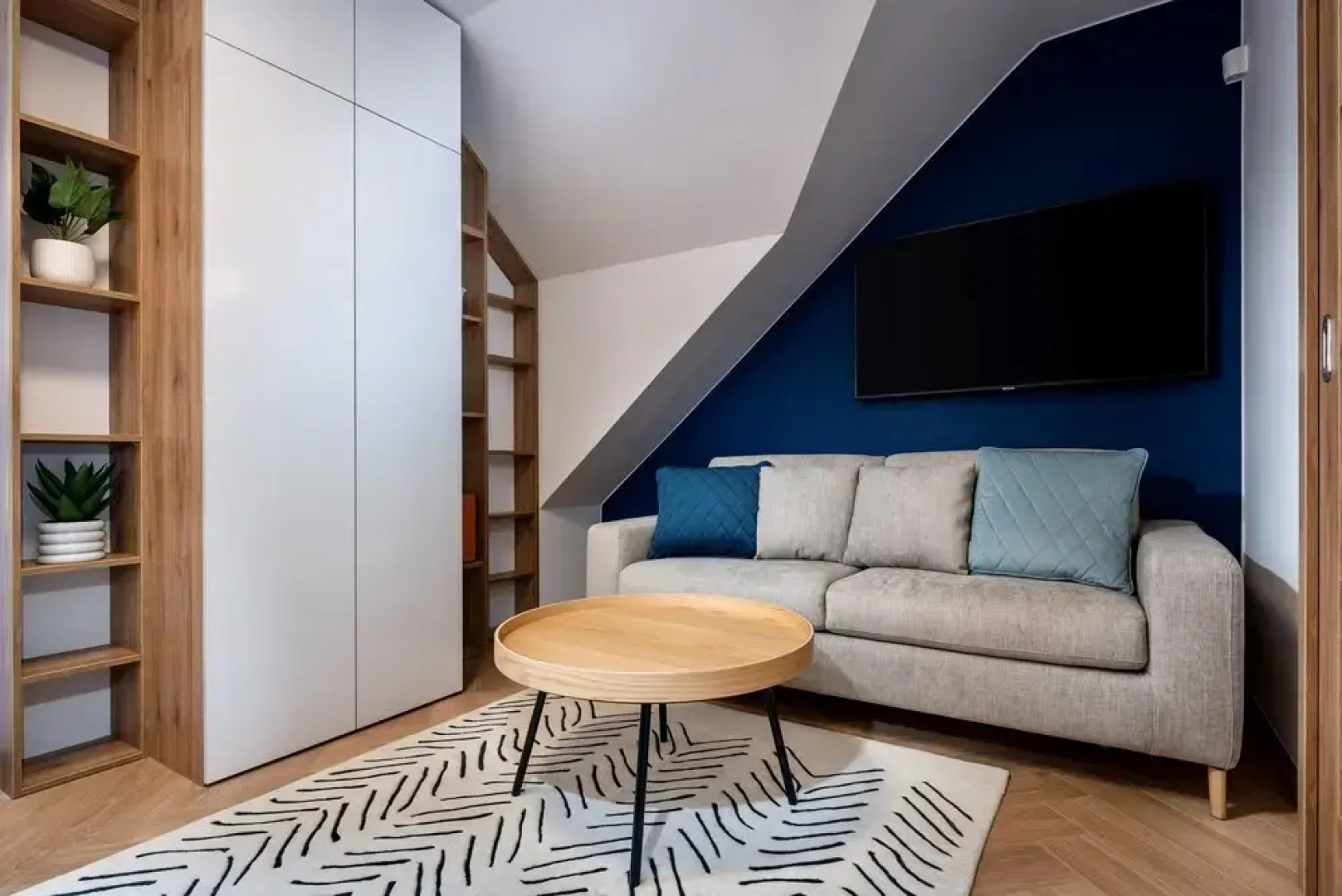 Doma u nás - apartmán na hlavnom námestí