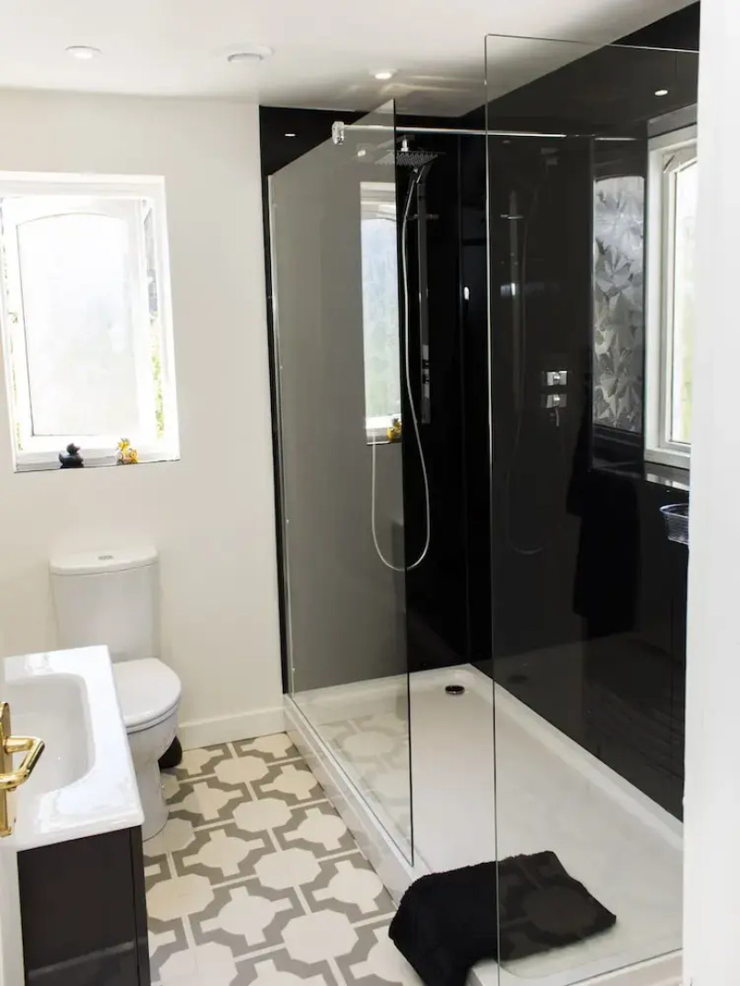 The Grange Guesthouse, Cefn-Coed