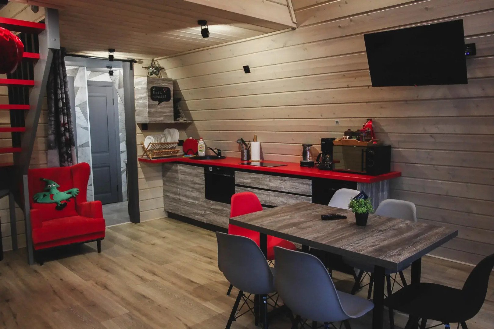 ЁЛКИ Новожилово