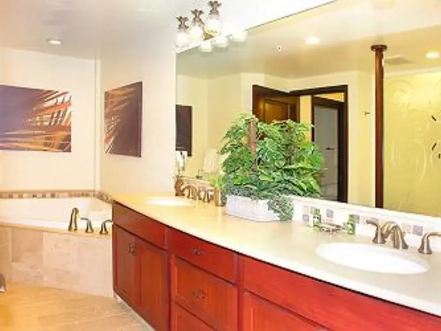 Waipouli Beach Resort H207 by RedAwning