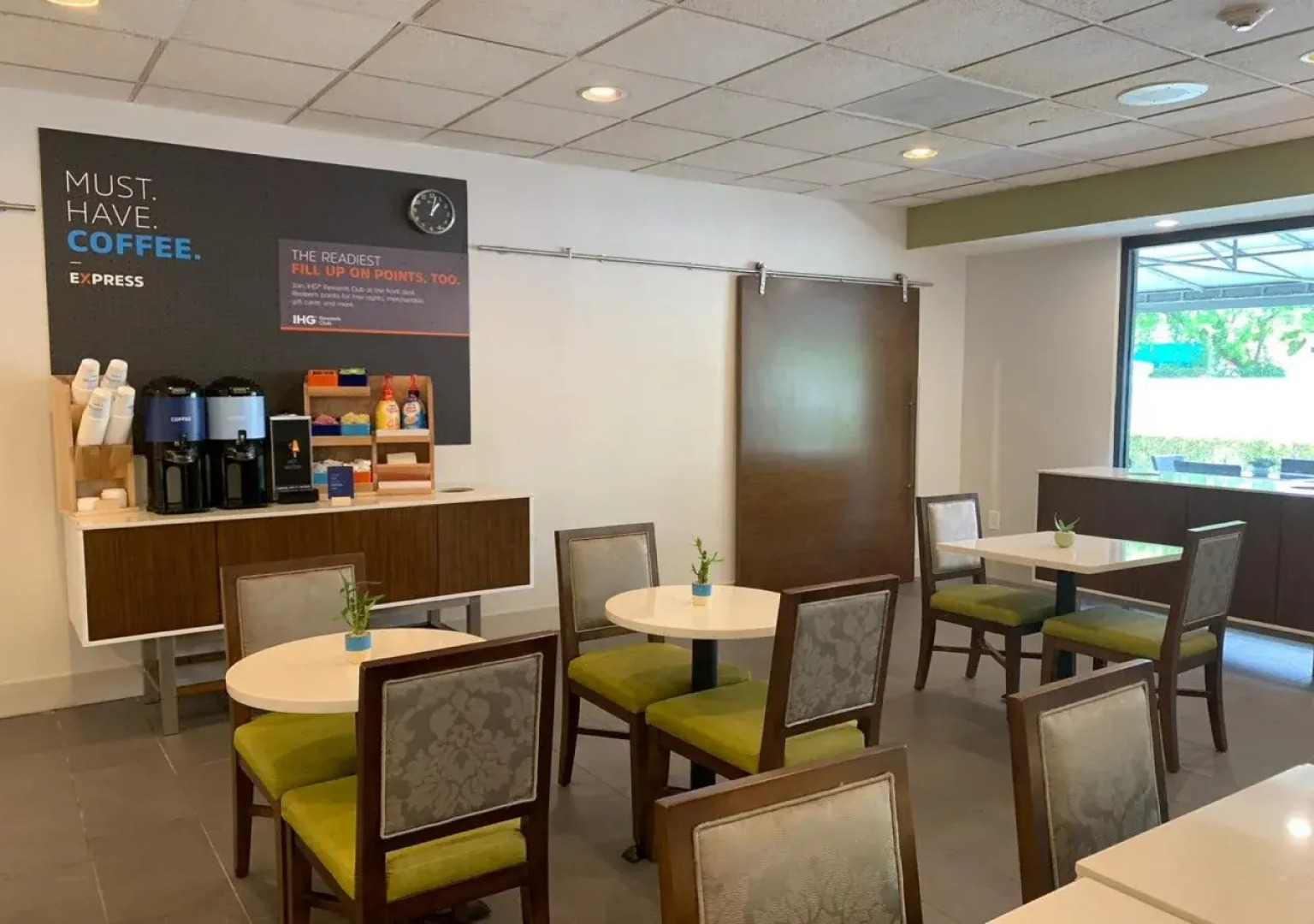 Holiday Inn Express & Suites Miami - Hialeah by IHG